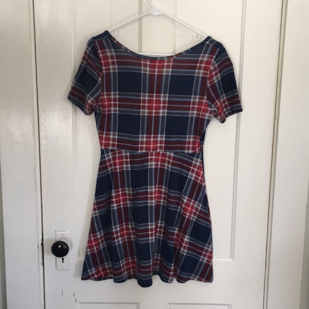 Dress - Picture 3 of 3